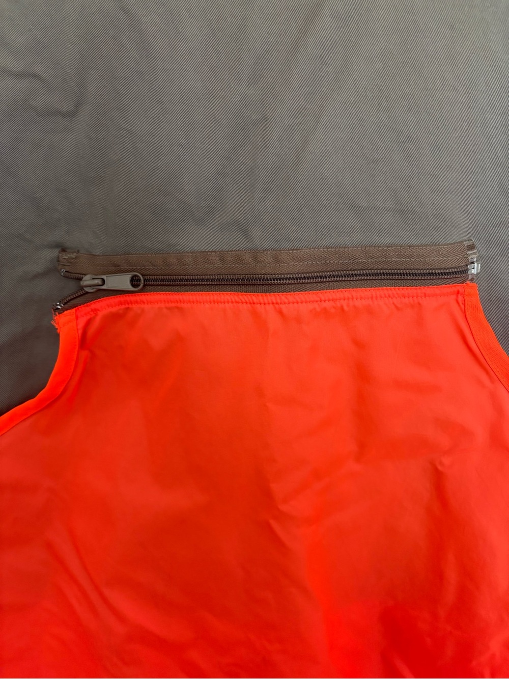 Bushmaster blaze orange hunting vest - Picture 5 of 9